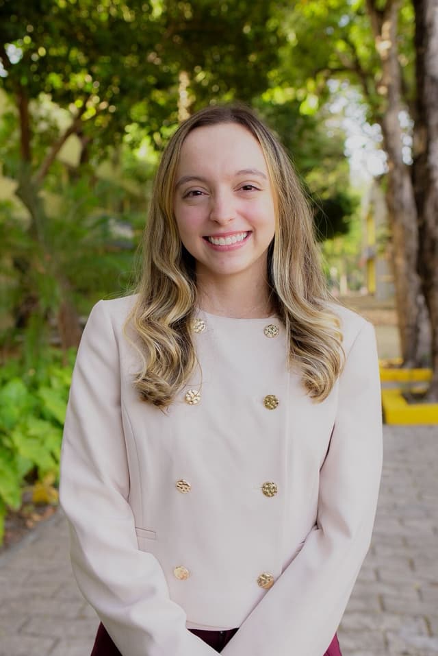 Professora Juliana Sobreira
